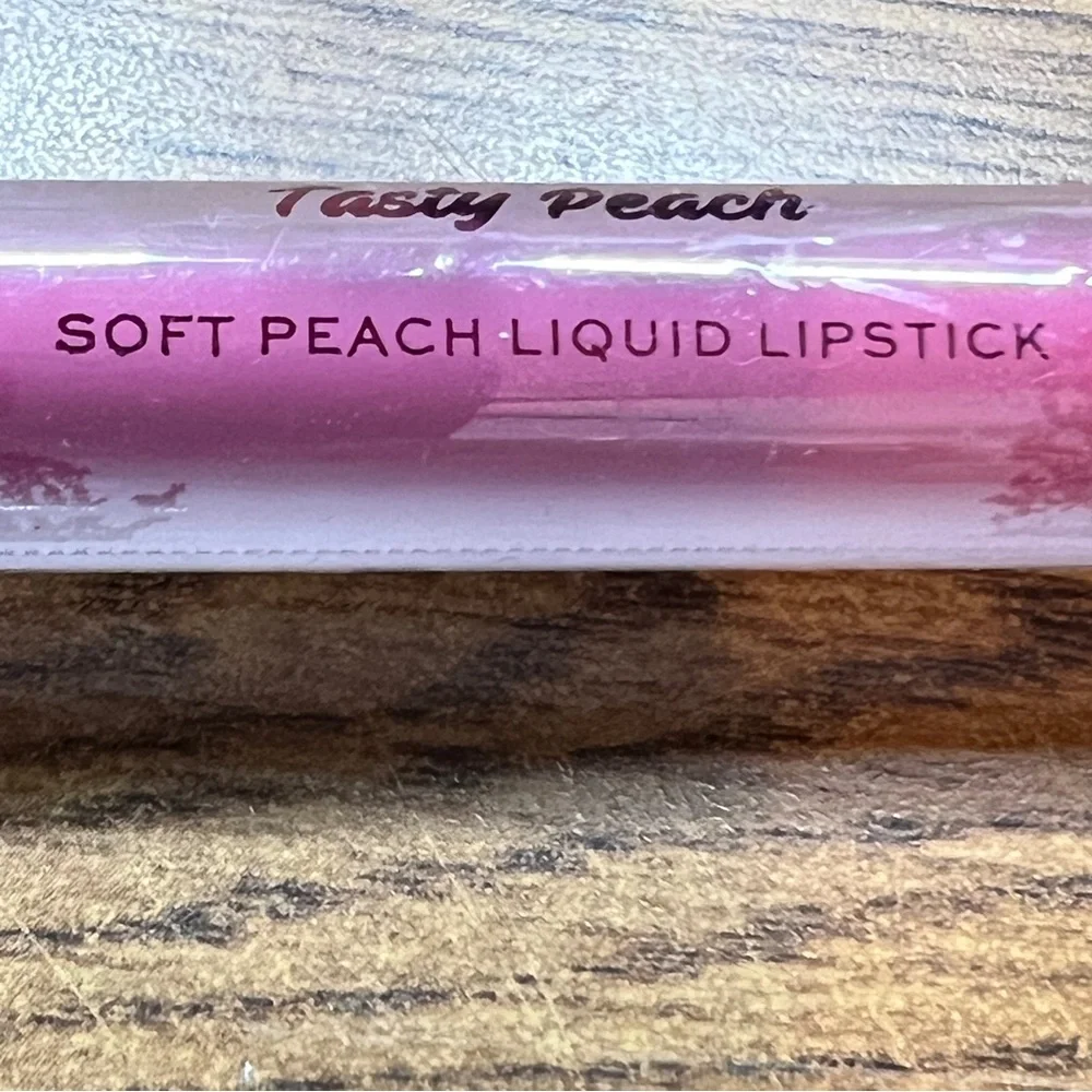 I Love Revolution Tasty Peach Soft Peach Liquid Lipstick